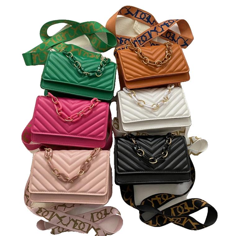 bags 패션 가방녀 2023 신상 압거 작은 네모난 가방 넓은 어깨끈 숄더 크로스백 미니 아크릴 체인