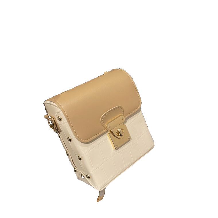 mini bags 작은 가방 여자 2023 새로운 여자 가방 리벳 숄더 크로스백 미니 정형 작은 네모난 가방 붐