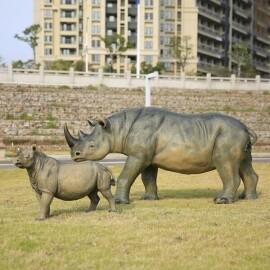 대형 코뿔소 조형물 야외 정원 공원 frp 장식 조각상