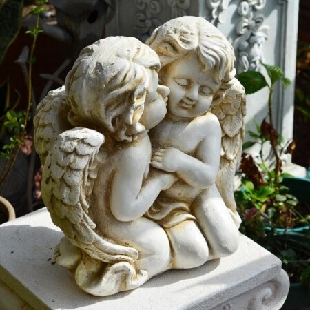 천사 조각 장식 정원 홈 카페 인테리어 기둥 장식