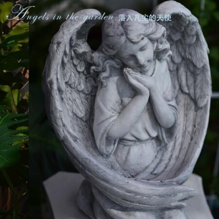 천사 조각 장식 정원 카페 테라스 인테리어 감성 장식