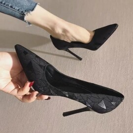 2021 새로운 프랑스 스몰 하이힐 스틸레토 섹시한 여성 신발