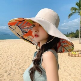 22년 신상 큰 챙 비치 모자 UV 햇빛 차단 계곡 해변 여성 벙거지모자 명품 니트 뜨개 봄 여름 모자 예쁜