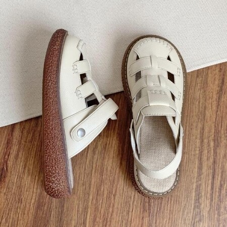 22년 최신상 디자이너 가죽 발가락 안보이는 샌들 여성 아우터 여름 가을 구멍 신발 앞뒤 막힌 샌들 신발